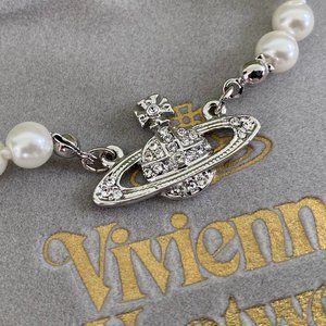 Vivienne Westwood Silver Orb Pearl Choker Necklace